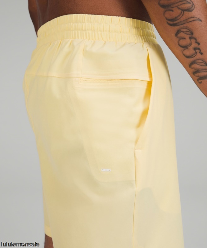 Lululemon Deutschland DELULU956 | Caprese Gelb Pool Kurz 7